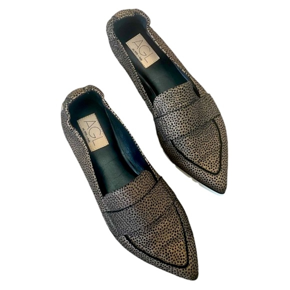 AGL Pointed Toe Loafer Flat Size 9